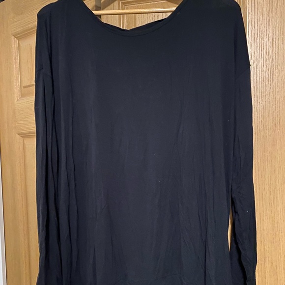 GAIAM Tops - Tunic style workout shirt
